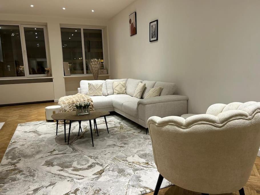 Bruxelles Centre - Ixelles - Avenue Louise - Chic Appart Экстерьер фото